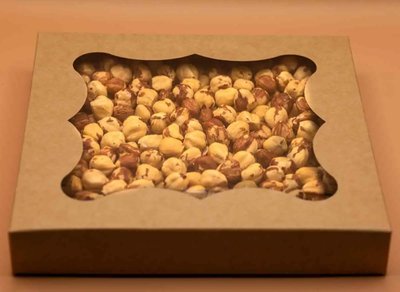 Жареный бланшированный фундук в подарочной коробке, 0,5 кг (Продолговатый) SFKOR5KG фото